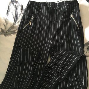 Slip on pants with pockets